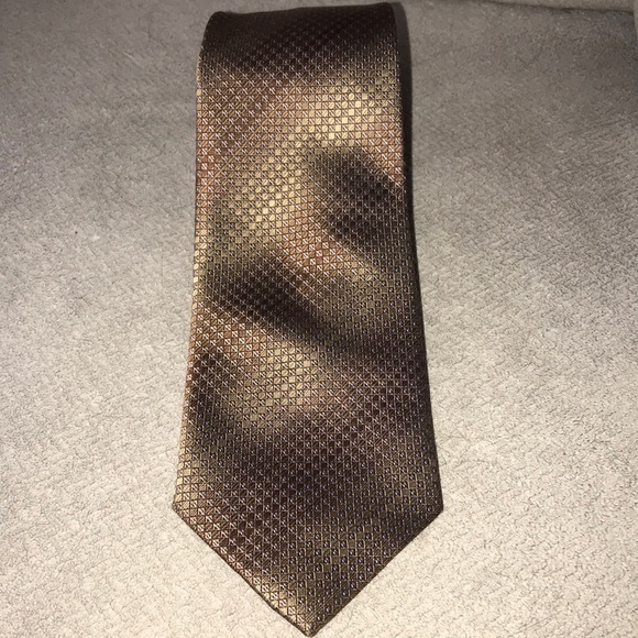 Kenneth Cole Tie​​​ - Picture 1 of 3
